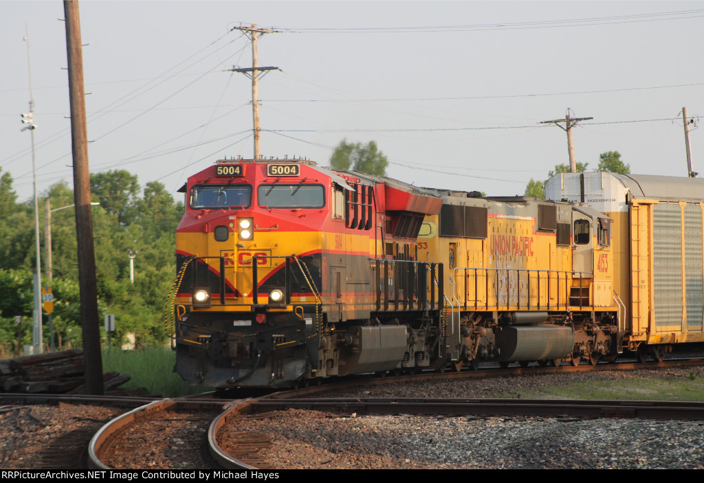 UP Freight Train at Valley Junction